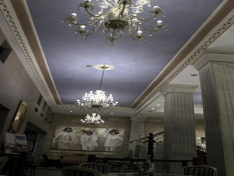 Byzantino Hotel พาทรา ภายนอก รูปภาพ