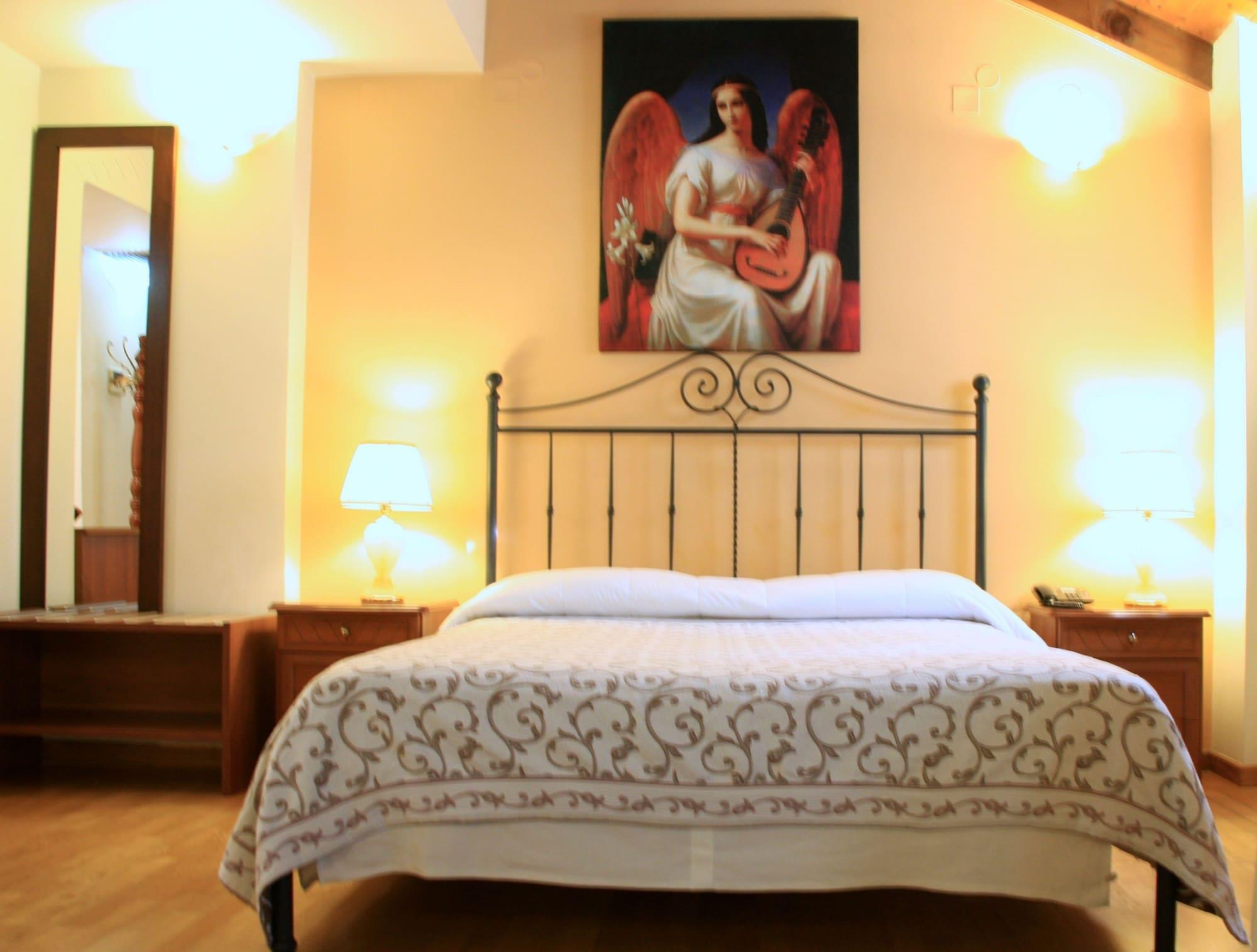 Byzantino Hotel พาทรา ภายนอก รูปภาพ