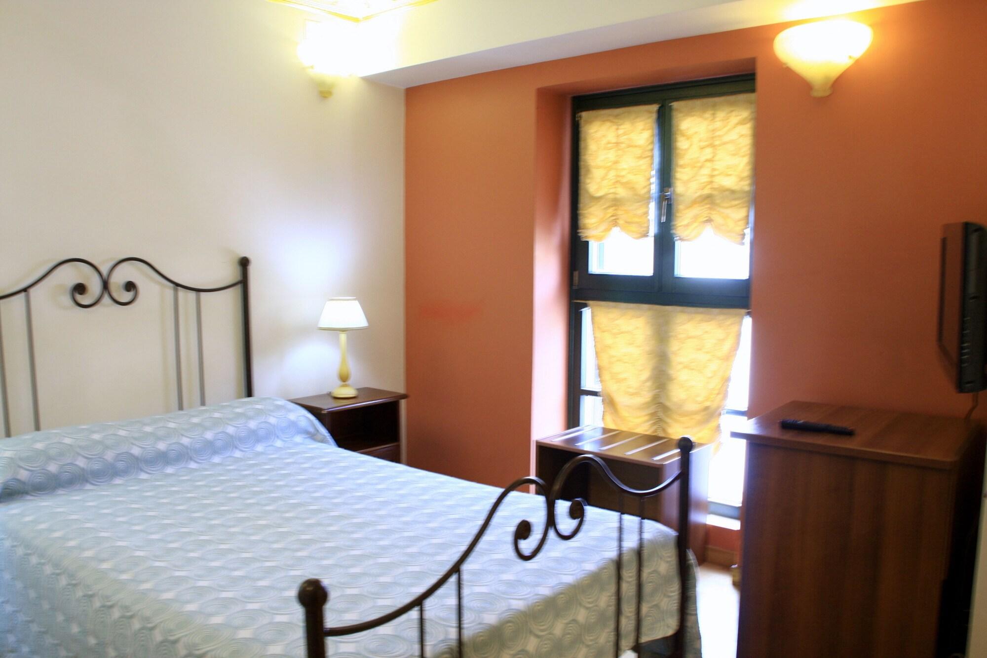 Byzantino Hotel พาทรา ภายนอก รูปภาพ