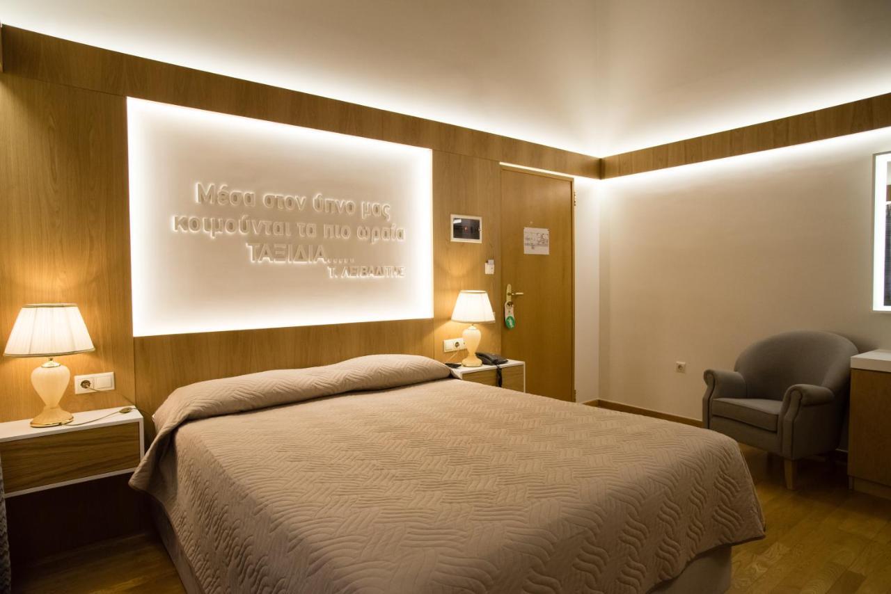 Byzantino Hotel พาทรา ภายนอก รูปภาพ
